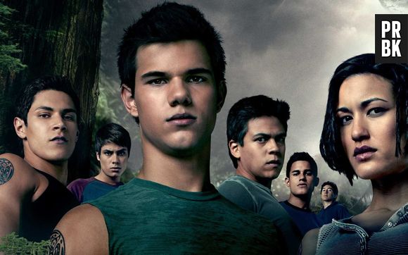 "A Saga Crepúsculo": Jacob (Taylor Lautner) era lobisomem e seu bando era composto por Sam (Chaske Spencer), Leah (Julia Jones), Paul (Alex Meraz), Jared (Bronson Pelletier), Embry (Kiowa Gordon) e Quil (Tyson Houseman)