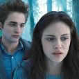 "Crepúsculo" foi lançado em 2008 e mostra o início da história de amor entre Bella (Kristen Stewart) e Edward (Robert Pattinson)