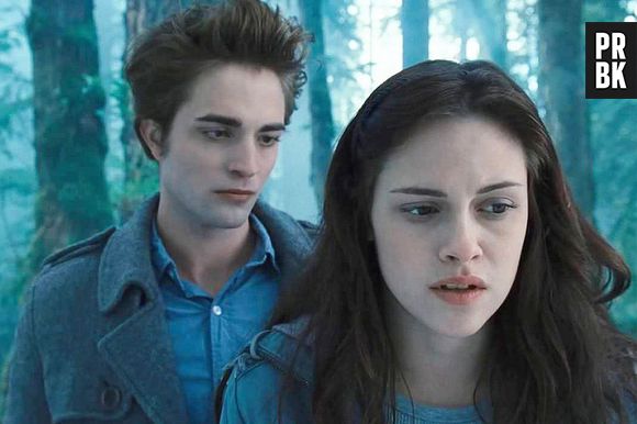 "Crepúsculo" foi lançado em 2008 e mostra o início da história de amor entre Bella (Kristen Stewart) e Edward (Robert Pattinson)