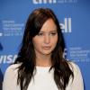 Quando estava filmando o longa "O Lado Bom da Vida", a qual lhe rendeu o Oscar de Melhor Atriz em 2013, Jennifer Lawrence adotou os fios mais escuros