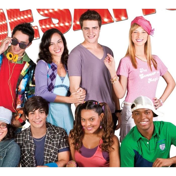 Quem lembra da versão brasileira de &quot;High School Musical&quot;?