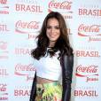No Fashion Rio, a atriz Bruna Marquezine posa para os fotógrafos no backstage da Coca-Cola Jeans