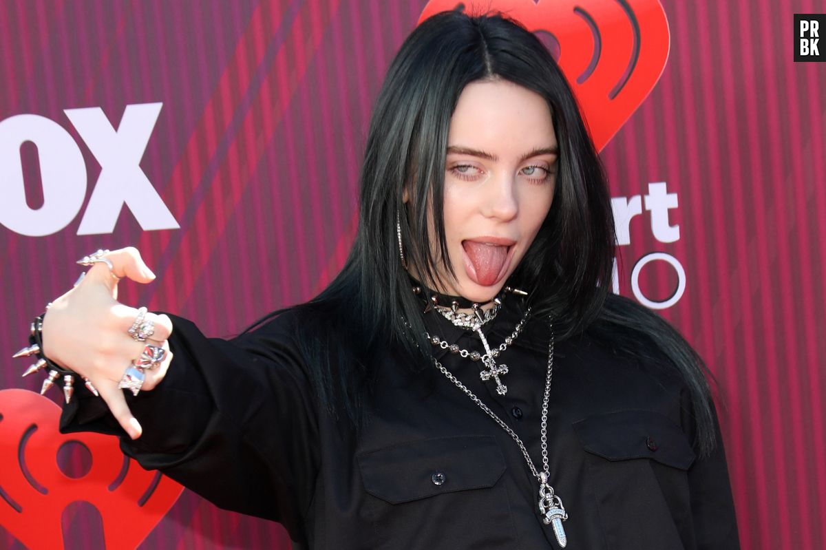 Foto Billie Eilish quebra a com cabelo novo! Vote no seu(02)