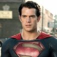 Superman (Henry Cavill) é um dos super-heróis mais icônicos