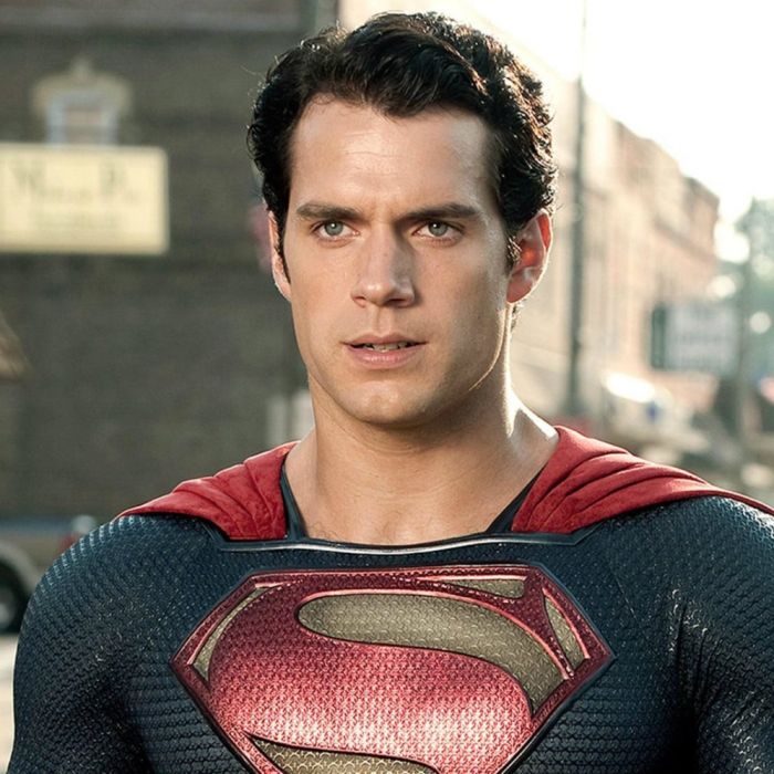 Superman (Henry Cavill) é um dos super-heróis mais icônicos