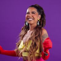 Júlia Peixoto lança linha de maquiagens e comemora: "Mostrar ao mundo que nós conseguimos"