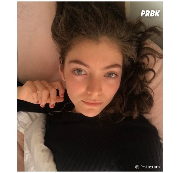 Lorde posta foto de novo single, "Solar Power", e fãs piram na internet