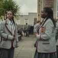 "Sex Education" mostra alunos do Moordale Secondary School uniformizados na terceira temporada