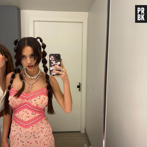 A atriz Stuart Brazell descreveu o relacionamento de Olivia Rodrigo como "fofo" e "não grudento"