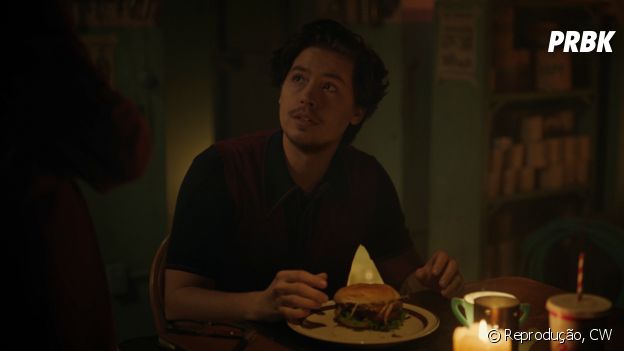 Jughead (Cole Sprouse) desaparece durante a 5ª temporada