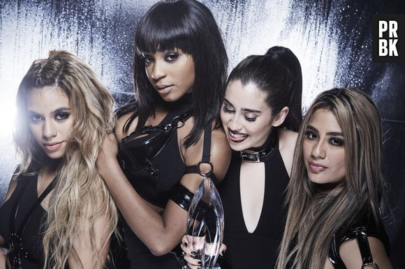 O grupo Fifth Harmony foi revelado no "The X Factor"