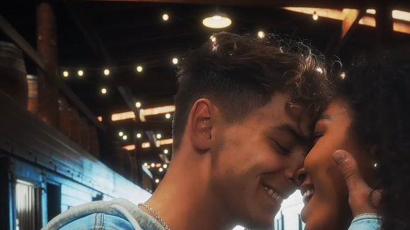 Confira trailer do musical do Now United, "Love, Love, Love", e vote no casal que você mais shippa