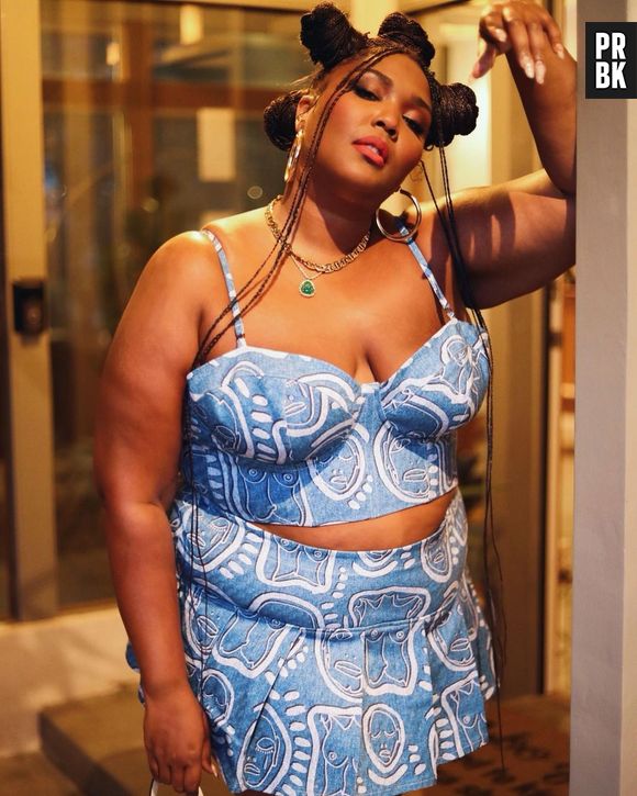 10 vezes que Lizzo quebrou tabu com seus looks icônicos