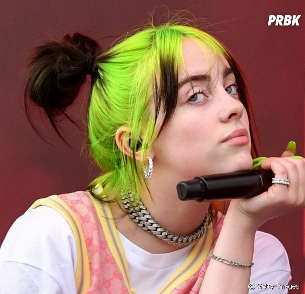 Billie Eilish muda o cabelo e adota visual curtinho