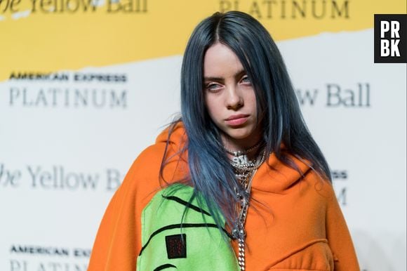 Billie Eilish apostou na cor azul para mudar o visual