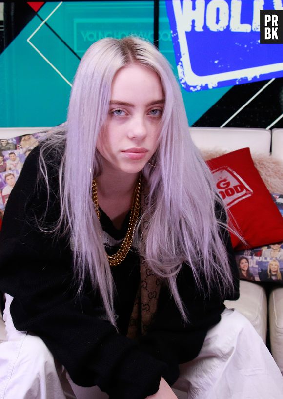 Billie Eilish já adotou a cor lilás nos cabelos