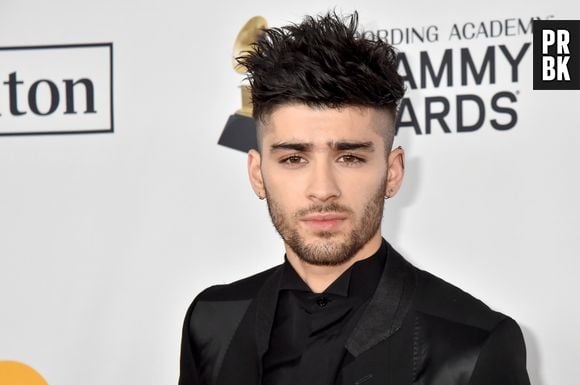 Zayn Malik revelou ter enfrentado distúrbio alimentar quando lançou sua autobiografia e ele superou com a ajuda de sua mãe