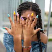 Descubra qual o melhor formato de unha para suas mãos