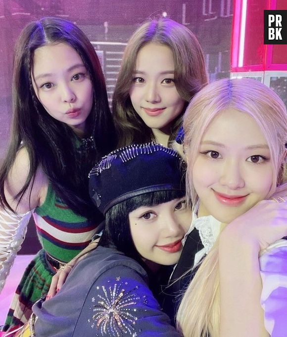 Lisa e Rosé, do BLACKPINK, foram indicadas ao MTV EMA, em categoria de K-pop