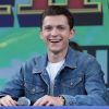 Em entrevista para a revista Empire, Tom Holland, de "Homem-Aranha 3", revelou ter gravado uma cena com um personagem misterioso para "Sem Volta Para Casa", alimentando teorias de fãs sobre o Multiverso e a presença de Andrew Garfield e Tobey Maguire no filme