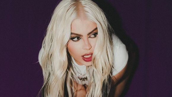 Luísa Sonza dá spoilers de novas músicas de "Doce 22" e fala sobre comparações a Billie Eilish