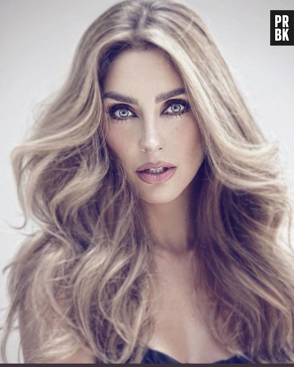 Anahi publica no Instagram vídeo dançando: "Seria um sonho"