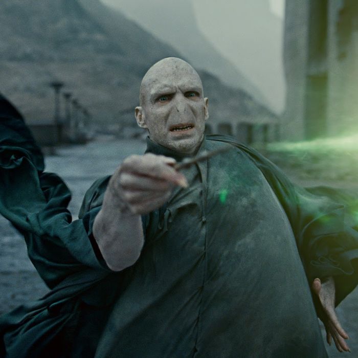   &quot;Harry Potter 20 anos: De Volta à Hogwarts&quot;:   Ralph Fiennes afirmou em trailer que quase não foi Voldemort     