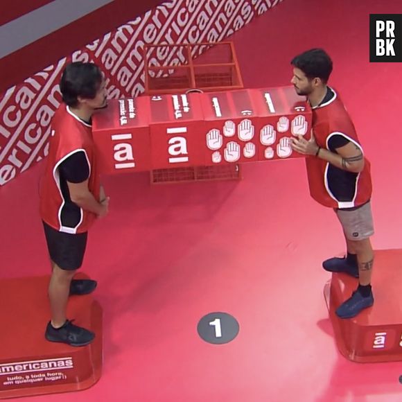 "BBB22": os participantes comentaram que Rodrigo apoiou o peito no cubo