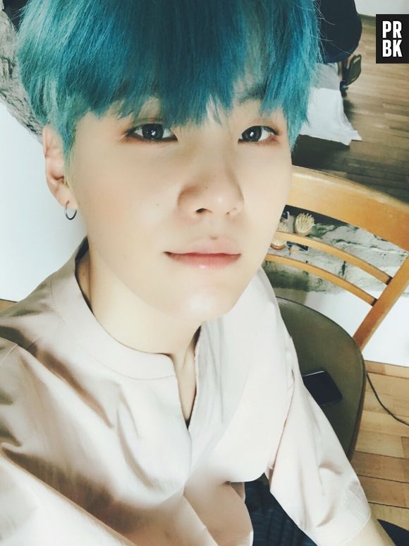 BTS: selfies antigas de Yoongi relembram outros estilos de cabelo do idol