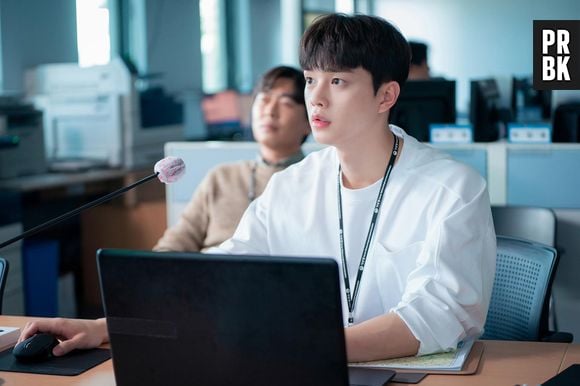 Song Kang também é protagonista do K-drama "Clima do Amor" na Netflix