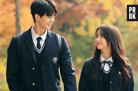 "Love Alarm" é um K-drama super popular e tem Song Kang no elenco