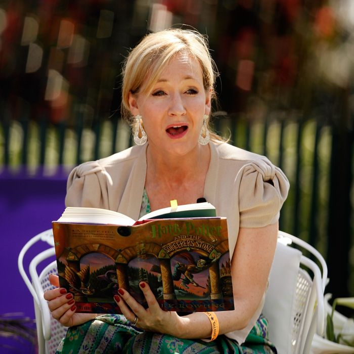  Transfobia de J.K Rowling: 4 vezes que a autora de &quot;Harry Potter&quot; foi preconceituosa  