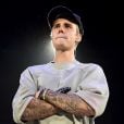  Justin Bieber mostra paralisia facial causada por síndrome e pede orações 