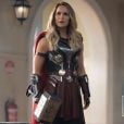 "Thor: Amor e Trovão": filme mostra com o arco de Jane Foster/Poderosa Thor (Natalie Portman) e com o  Mjölnir    como podemos nos reerguer da destruição