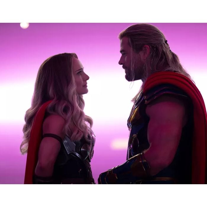 História de Jane Foster (Natalie Portman) em &quot;Thor: Amor e Trovão&quot; é o que faz protagonista entender sobre o que se trata a vida