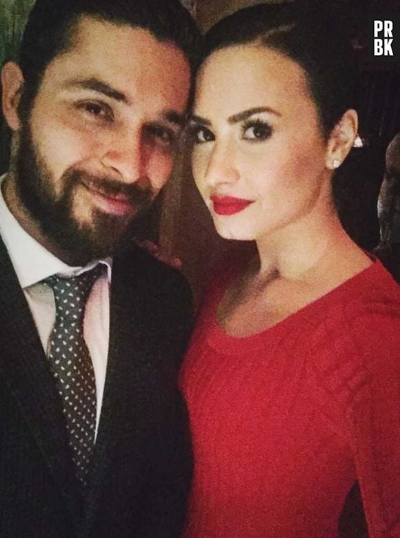 Demi Lovato irá lançar nova música, "29", nesta quarta-feira (17). Letra deve falar sobre o ex-namorado, Wilmer Valderrama 