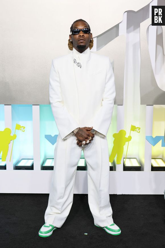 Offset exibe seu look no red carpet do MTV Video Music Awards 2022; rapper deixou recentemente o trio Migos e anunciou que não virá ao Rock in Rio