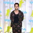 Dylan O'Brien está usando joias David Yurman no red carpet do MTV Video Music Awards 2022