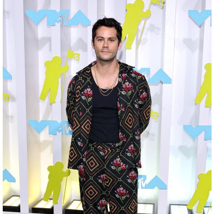 Dylan O&#039;Brien está usando joias David Yurman no red carpet do MTV Video Music Awards 2022