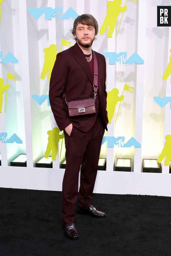 Murda Beatz exibe sua coleção de relógios luxuosos no red carpet do MTV Video Music Awards 2022