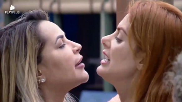 "A Fazenda 14": Deolane, Deborah e Shay têm briga generalizada e produção interfere