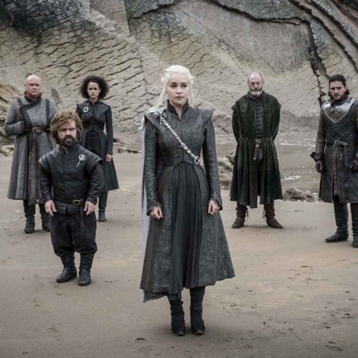 Em &quot;Game of Thrones&quot;, Daenerys (Emilia Clarke) se contradiz e queima Porto Real, deixando um reino de cinzas para ser governado por ela