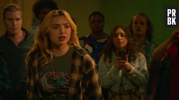 Tory (Peyton List) foi treinada por Terry Silver (Thomas Ian Griffith) em "Cobra Kai"