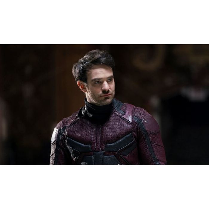  Demolidor (Charlie Cox) é um herói famoso da Marvel, que é cego  