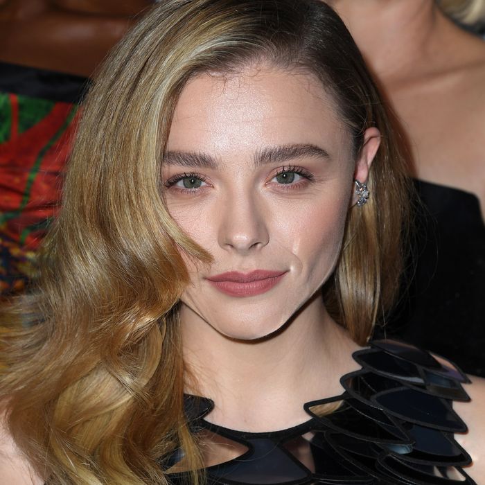 Chloë Grace Moretz bateu de frente com o machismo nos bastidores de filmes  - Purebreak