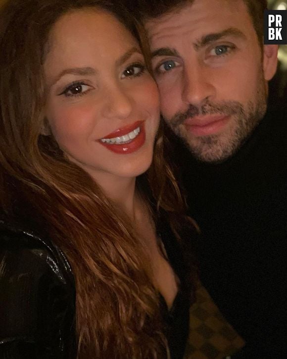 Piqué implora por reconciliação com Shakira e cantora rejeita 