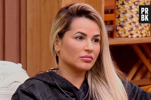 Carlinhos Maia alfineta Deolane Bezerra: "Está amando"