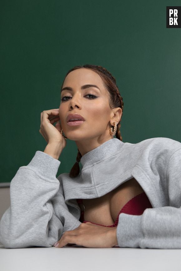 Netflix confirma Anitta em "Elite" e divulga fotos inéditas da cantora na 7ª temporada