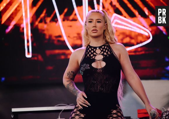 Iggy Azalea anuncia show no Brasil em 2023