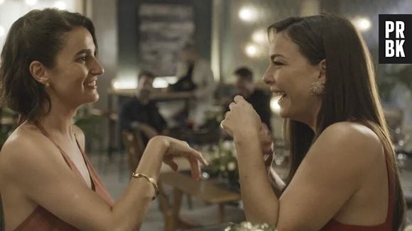 Globo está com medo do público conservador não gostar do beijo entre Clara e Helena